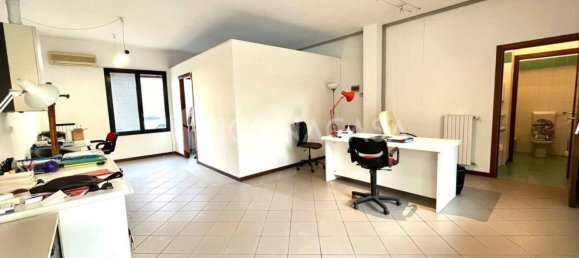Büro in Bologna, Italy 59m², Nr. 334378 12