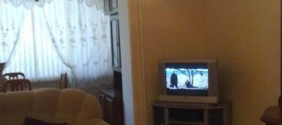 Apartamento de 3 dormitorios en Baku, Azerbaijan No. 952 2