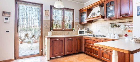 4غرفة فيلا في Labico, Italy رقم 39284 21