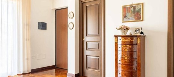 4غرفة فيلا في Labico, Italy رقم 39284 39