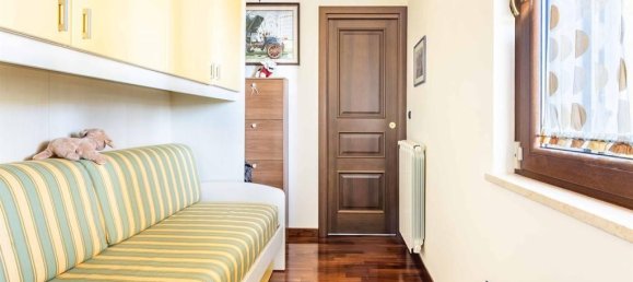 4غرفة فيلا في Labico, Italy رقم 39284 48