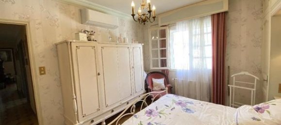 Villa de 3 dormitorios en Montelimar, France No. 301942 9