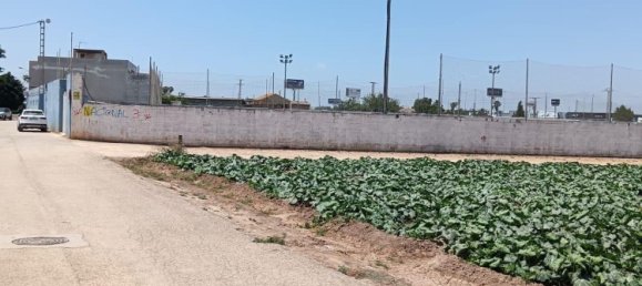 3 bedrooms House in Valencia, Spain No. 156432 2