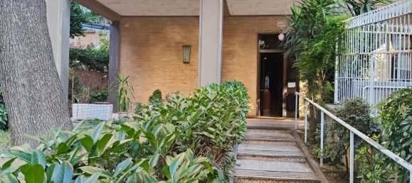 Apartamento T6 em Naples, Italy N.º 373003 4