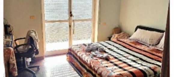 Квартира с 4 спальнями в Ардеа, Италия № 93921 3