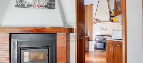 11 rooms House in Lucca, Italy No. 8623 21