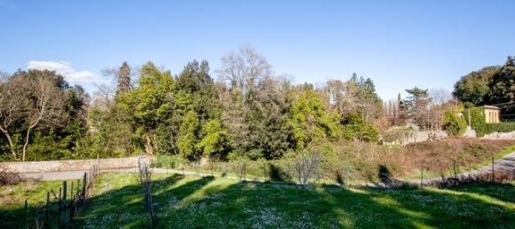 11 rooms House in Lucca, Italy No. 8623 12