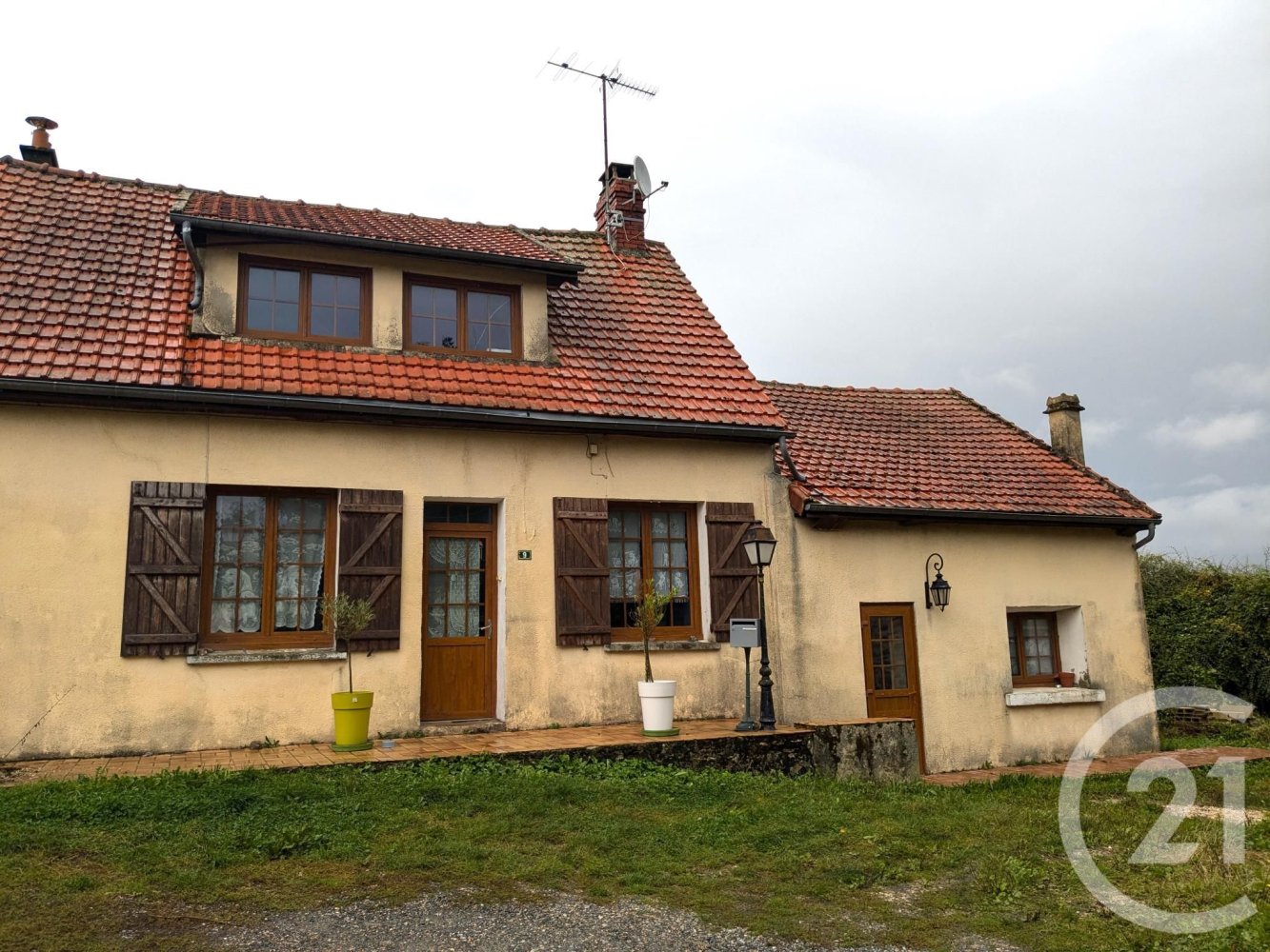 2 bedrooms House in Villers-Cotterets, France No. 238161