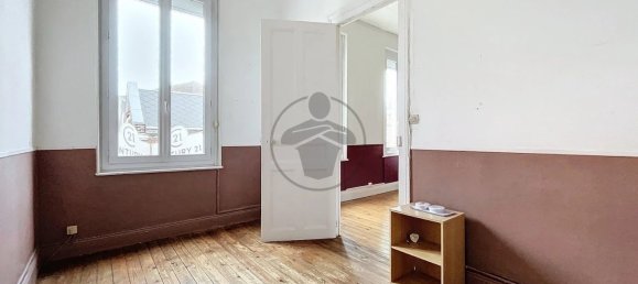 2 bedrooms House in Saint-Quentin, France No. 219321 5