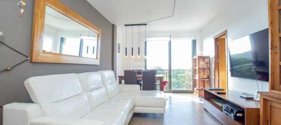 Apartamento de 4 dormitorios en Mahon, Spain No. 5560 18