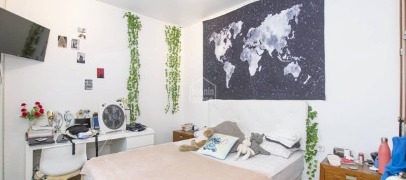 Apartamento de 4 dormitorios en Mahon, Spain No. 5560 8