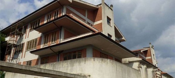 4 rooms Apartment in Fiuggi, Italy No. 32225 16