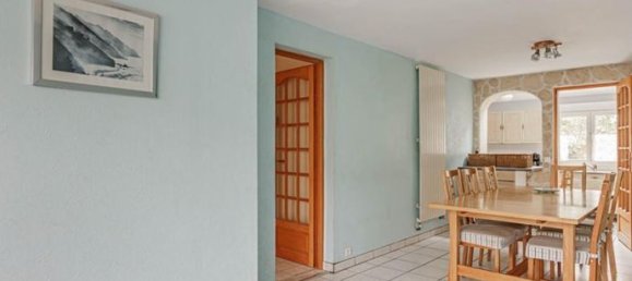 4 bedrooms House in Saint-Herblain, France No. 285484 3