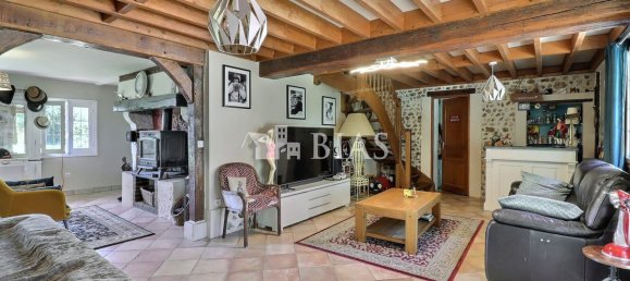 Дом с 4 спальнями в Онфлёр, Франция № 360184 4