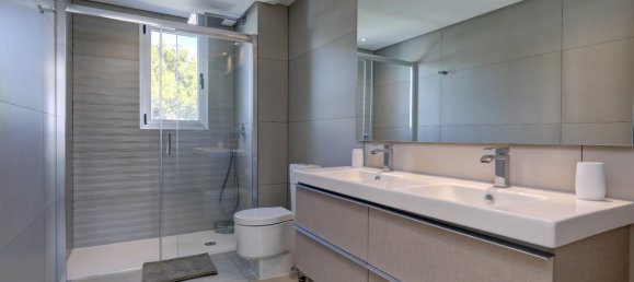 3 bedrooms Penthouse in Marbella, Spain No. 39102 27