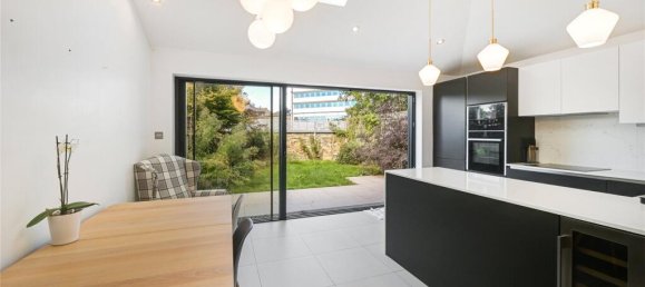 2 Schlafzimmer Wohnung in London, United Kingdom, Nr. 5276 5