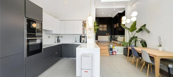 2 Schlafzimmer Wohnung in London, United Kingdom, Nr. 5276 2