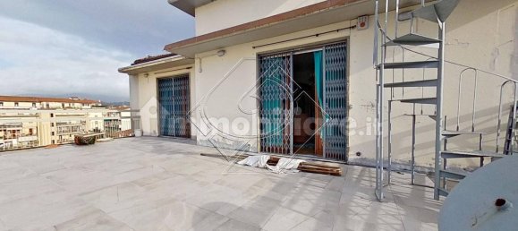 Ático de 4 dormitorios en Florence, Italy No. 207288 16