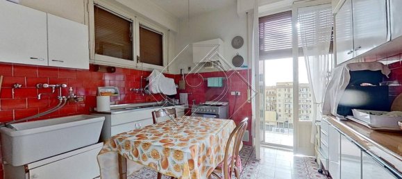 Ático de 4 dormitorios en Florence, Italy No. 207288 6