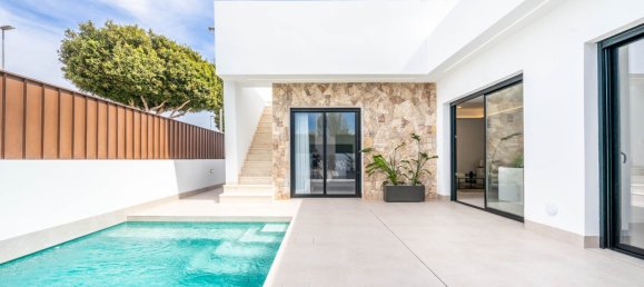 3 bedrooms Villa in Roldan, Spain No. 6483 2