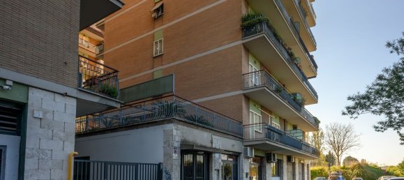 3 bedrooms Apartment in Rome, Italy No. 320929 14