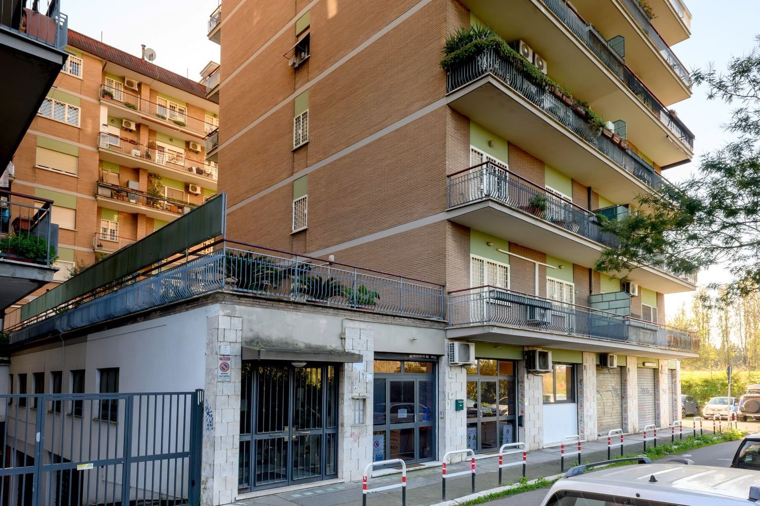 3 bedrooms Apartment in Rome, Italy No. 320929