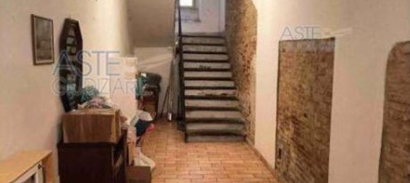 7 bedrooms Apartment in Fabriano, Italy No. 376589 8