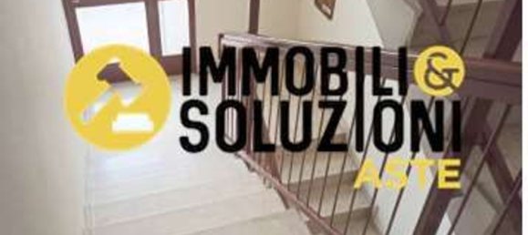 4 rooms Apartment in Varese, Italy No. 5458 11