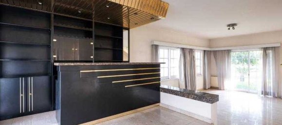 4 Schlafzimmer Haus in Strovolos, Cyprus, Nr. 6265 12