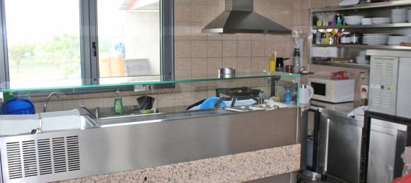 Недвижимость 400м² в Колиндрос, Пидна-Колиндрос, Пиерия, Центральная Македония, Македония и Фракия, Греция № 3182 4