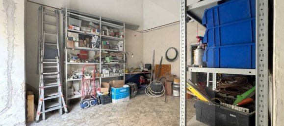 Склад 56м² в Нойкаттаро, Италия № 23243 8