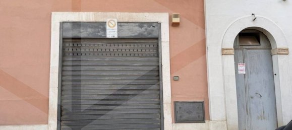 Склад 56м² в Нойкаттаро, Италия № 23243 9