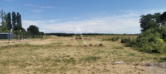  Land in Huisseau-sur-Cosson, France No. 84836 4