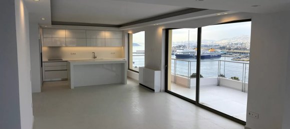 3 chambres appartement à vendre à Piraeus, Attica, Greece № 57202 11