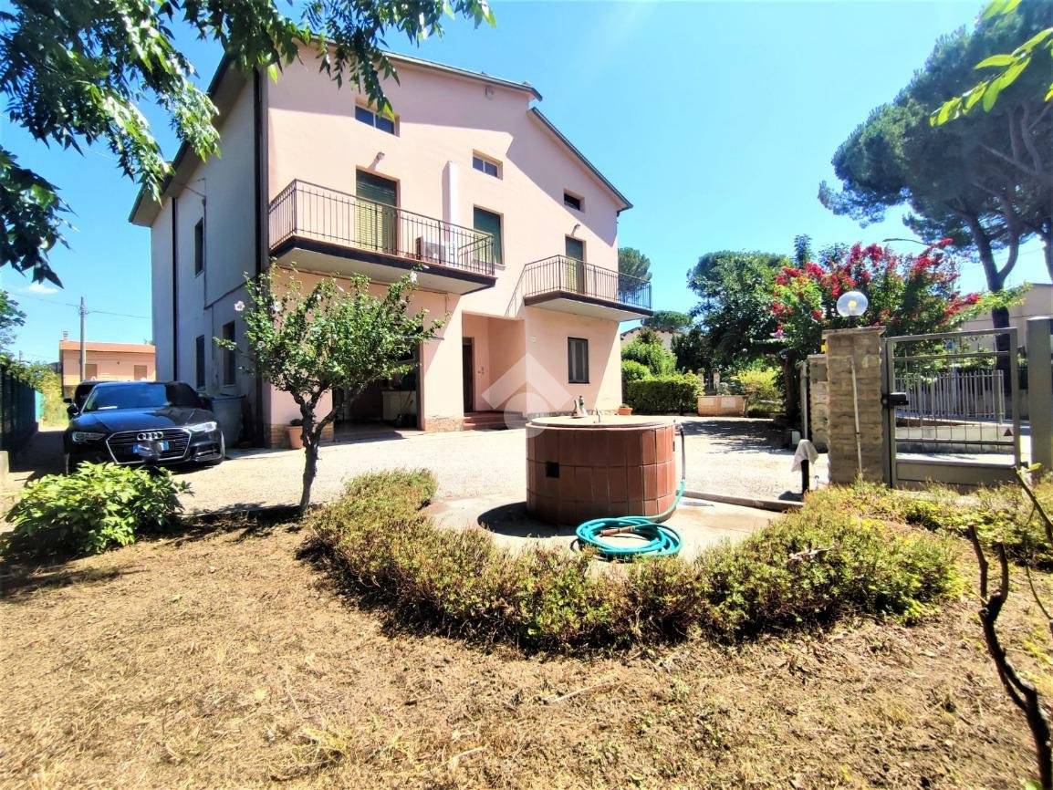Apartamento T2 em Perugia, Italy N.º 302939