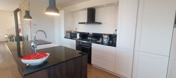 4 غرف نوم فيلا في Città Sant'Angelo, Italy رقم 397701 18