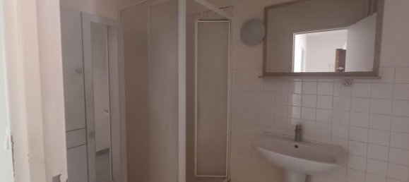 2 bedrooms Apartment in Rambouillet, France No. 177552 4