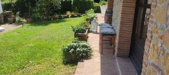 4 bedrooms House in Buti, Italy No. 15595 23