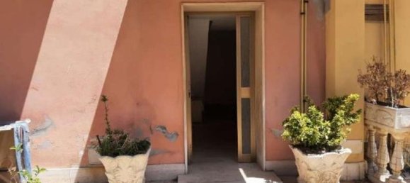 3 rooms Apartment in Marino, Italy No. 2140 3