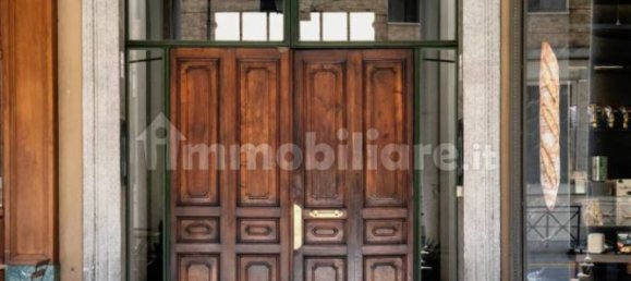 3 Schlafzimmer Wohnung in Turin, Italy, Nr. 330699 18