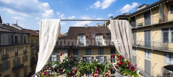 3 Schlafzimmer Wohnung in Turin, Italy, Nr. 330699 16