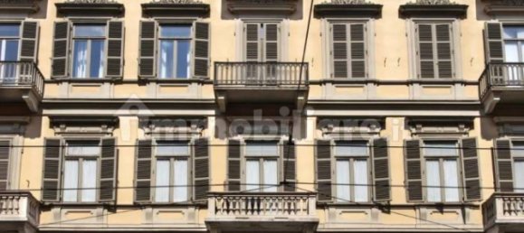 3 Schlafzimmer Wohnung in Turin, Italy, Nr. 330699 24