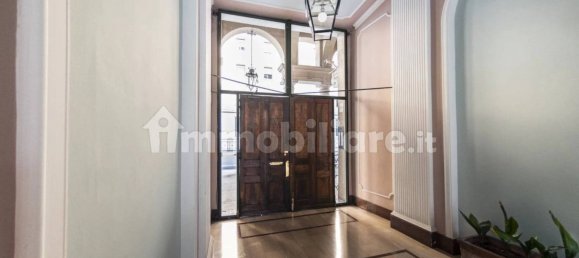 3 Schlafzimmer Wohnung in Turin, Italy, Nr. 330699 11