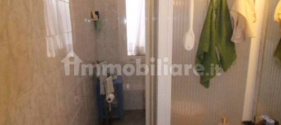 Apartamento de 2 dormitorios en Genoa, Italy No. 39210 10
