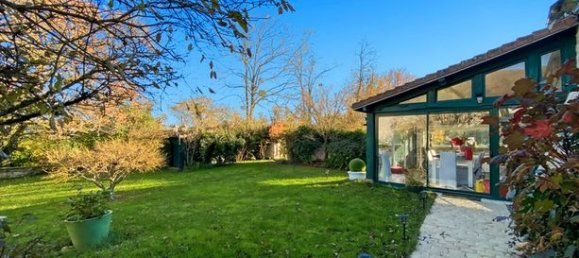 6 bedrooms Castles in Chatellerault, France No. 310029 8