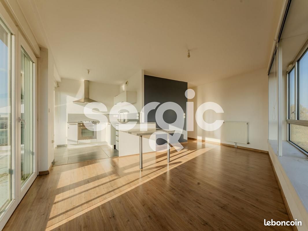 Квартира с 2 спальнями в Лилль, Франция № 217653