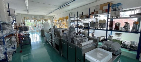 Склад с 10 комнатами в Нонантола, Италия № 79706 6