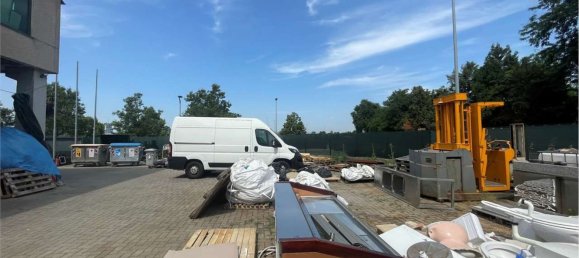 Склад с 10 комнатами в Нонантола, Италия № 79706 14