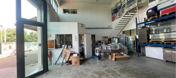 Склад с 10 комнатами в Нонантола, Италия № 79706 10