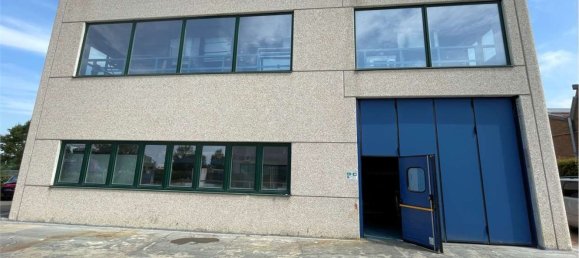 Склад с 10 комнатами в Нонантола, Италия № 79706 4